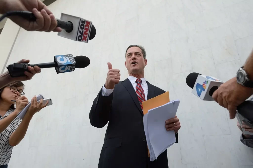 MediaNews Group via Getty ImagesSpitzer held an impromptu press conference outside the Orange County district attorney's office in Santa Ana in 2016 to defend himself against allegations from Tony Rackauckas, then the county DA.